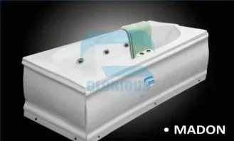 Madon Bathtub